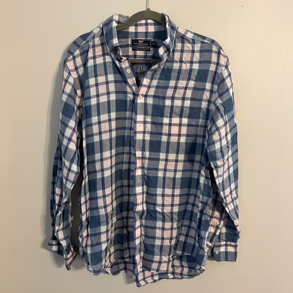 Vineyard Vines button down